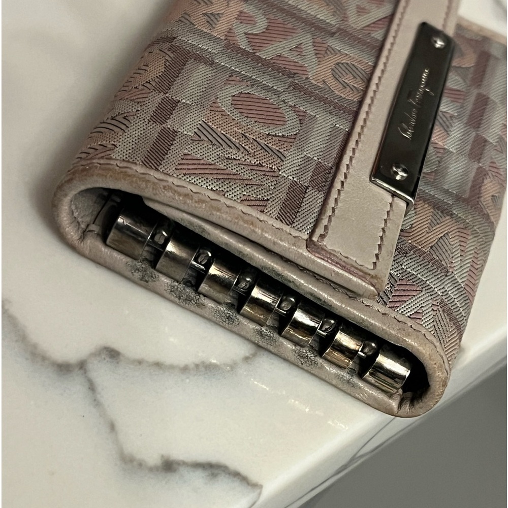 FERRAGAMO KEY HOLDER - MONOGRAMMED CANVAS - Picture 10 of 12